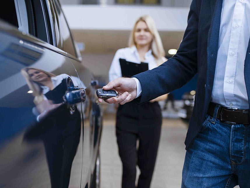 Man unlocks new car